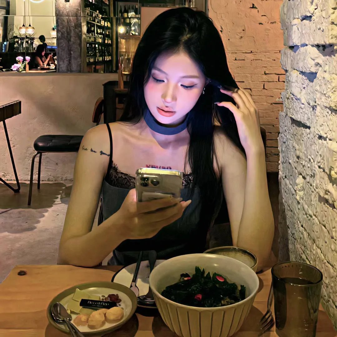 禁足少女罗曼史